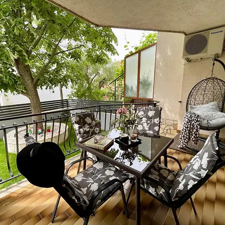Adri Apartament
