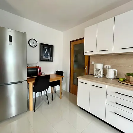 Adri Apartament